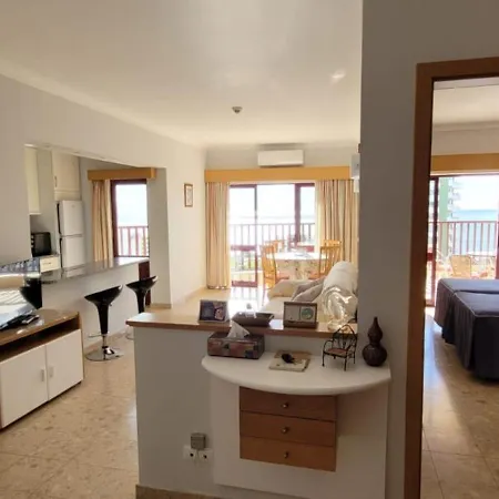 Rocha Edificio Clube Praia Mar Portimão